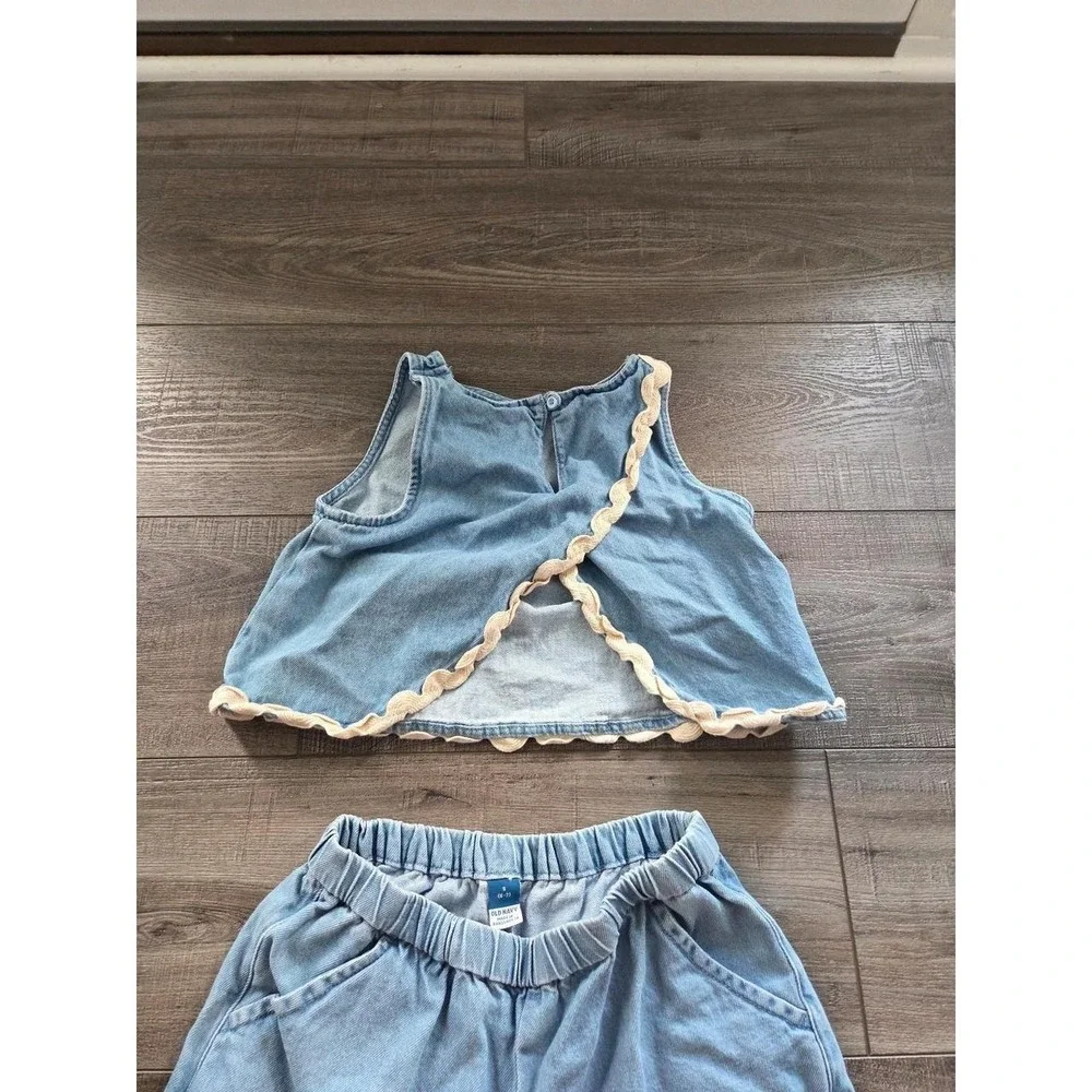 Old navy girls outfit size 6-7